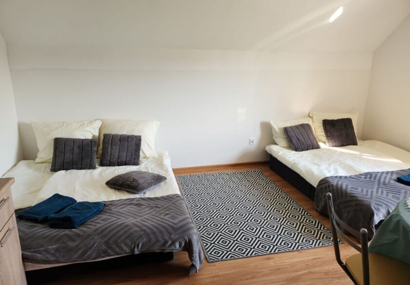 Pokoje i apartamenty AGATA 15