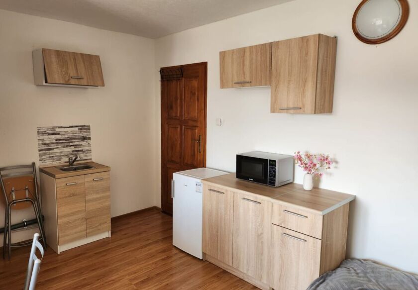 Pokoje i apartamenty AGATA 27