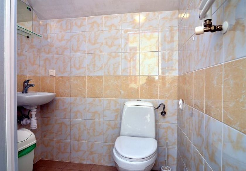 Pokoje i Apartamenty 12