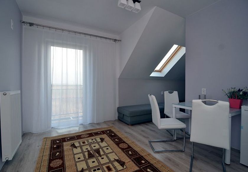 Pokoje i Apartamenty 6