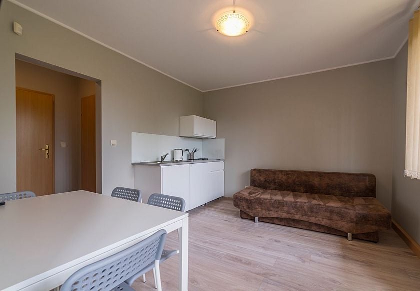 apartament na parterze z wyjściem do ogrodu