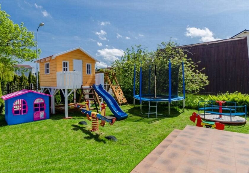 Pokoje Mariola - noclegi Karwia