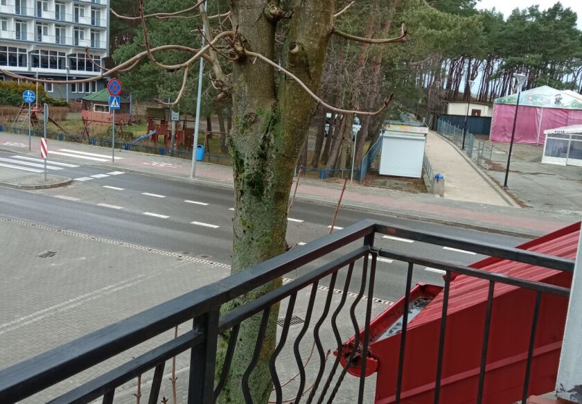 pok&oacute;j nr 10 balkon