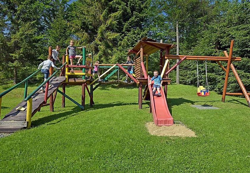 Promet&oacute;wka Noclegi z wyżywieniem 12