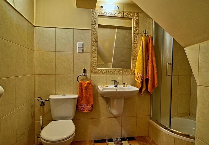 Promet&oacute;wka Noclegi z wyżywieniem 24