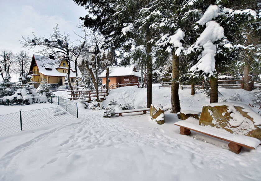 Promet&oacute;wka Noclegi z wyżywieniem 40