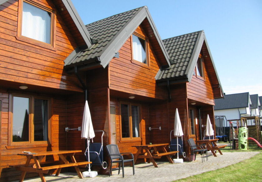 Sarbinowo Modrzewiowe domki nad morzem - noclegi Sarbinowo