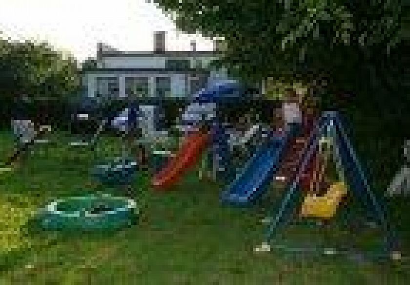 u Wojtka za świerkami - noclegi Ustronie Morskie 