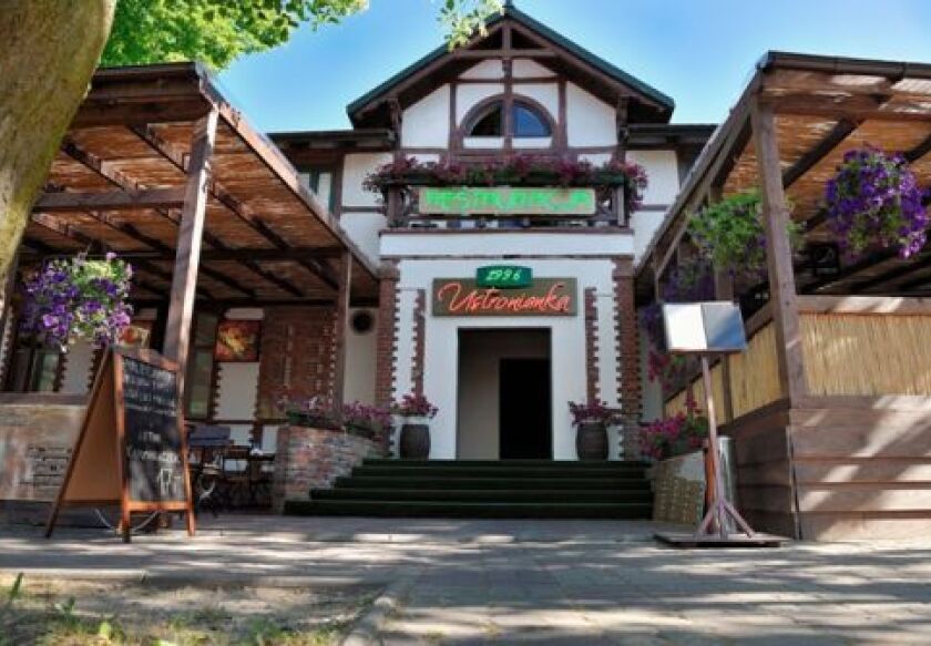 Ustronianka Dom Gościnny i Restauracja - noclegi Ustronie Morskie 