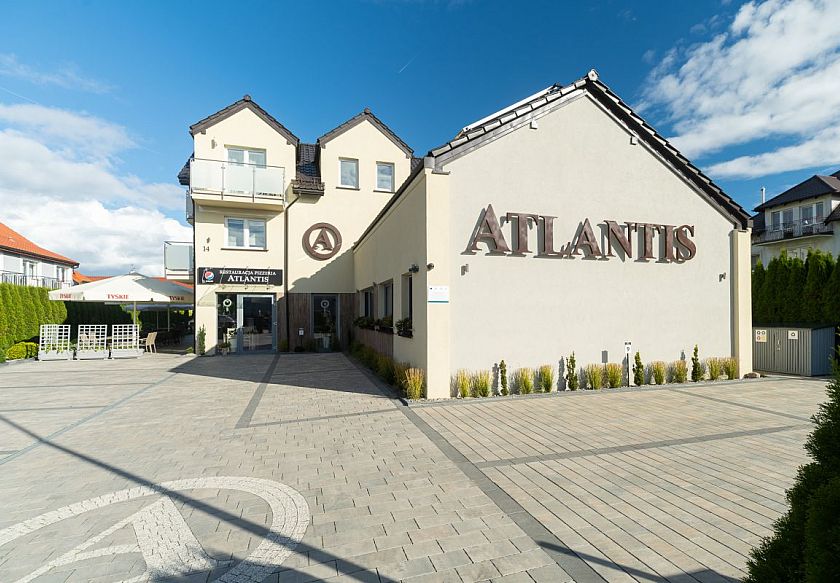 Villa Atlantis - Pensjonat z Restauracją 67