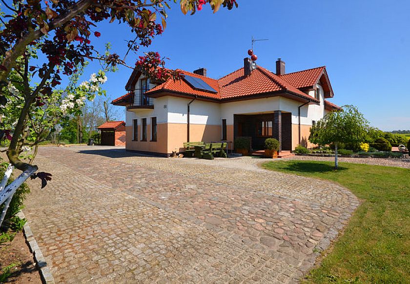 Villa Cis Dom Wczasowy i Domki - noclegi Darłowo