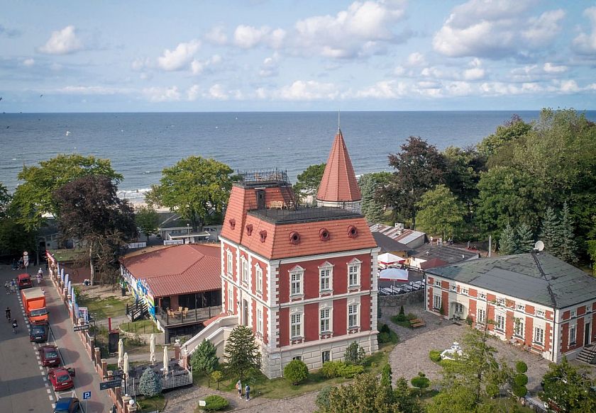Villa Red by Columbus Ustka - noclegi Ustka