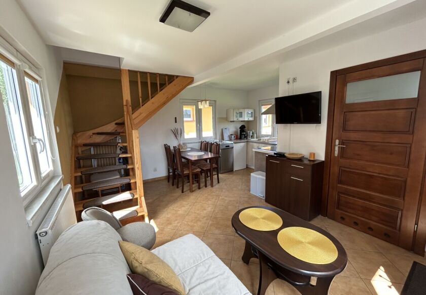 VILLA VIOLETTA - domki i apartamenty 2