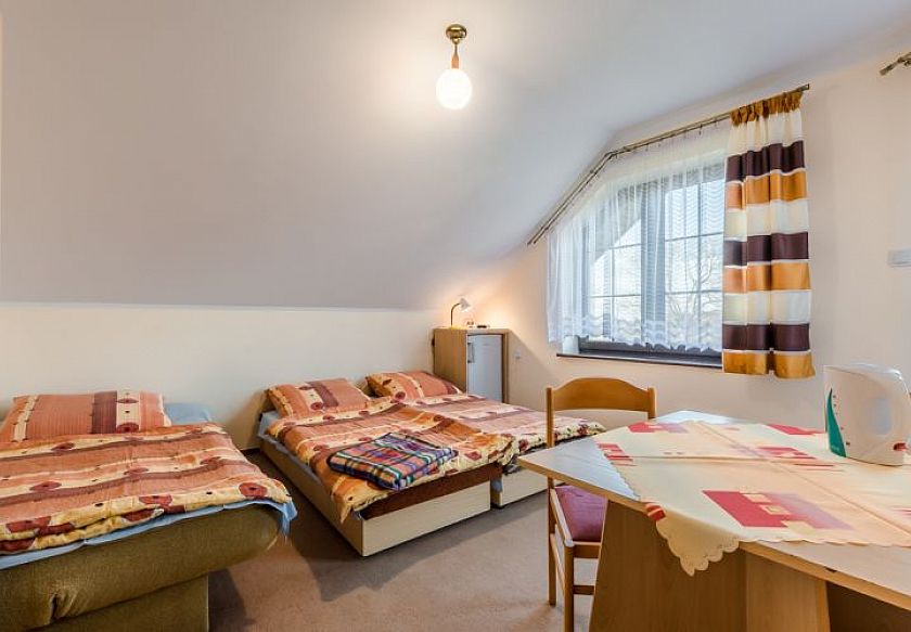 Pok&oacute;j 3/4 osobowy